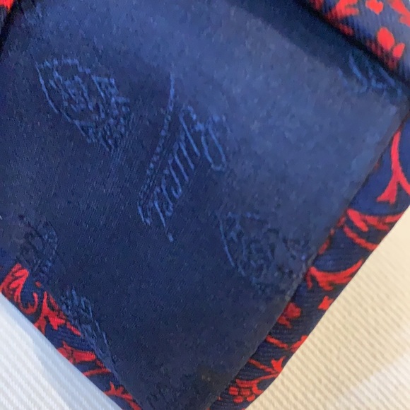 Gucci Men’s Tie Made in Italy - Picture 2 of 6